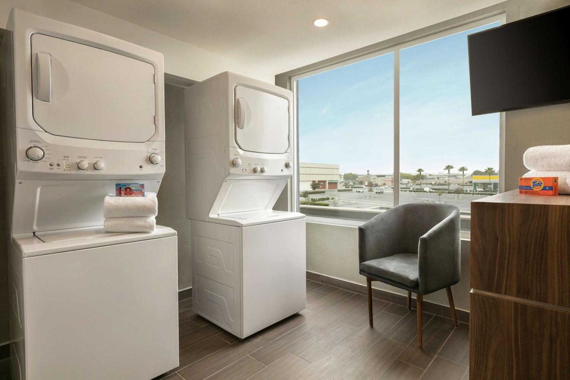 Homewood Suites By Hilton Monterrey Apodaca Exterior foto